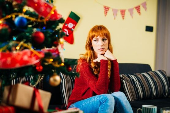 Picture showing alone at Christmas